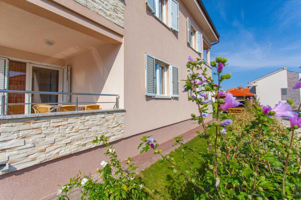 Apartments Mia Baska  Luaran gambar