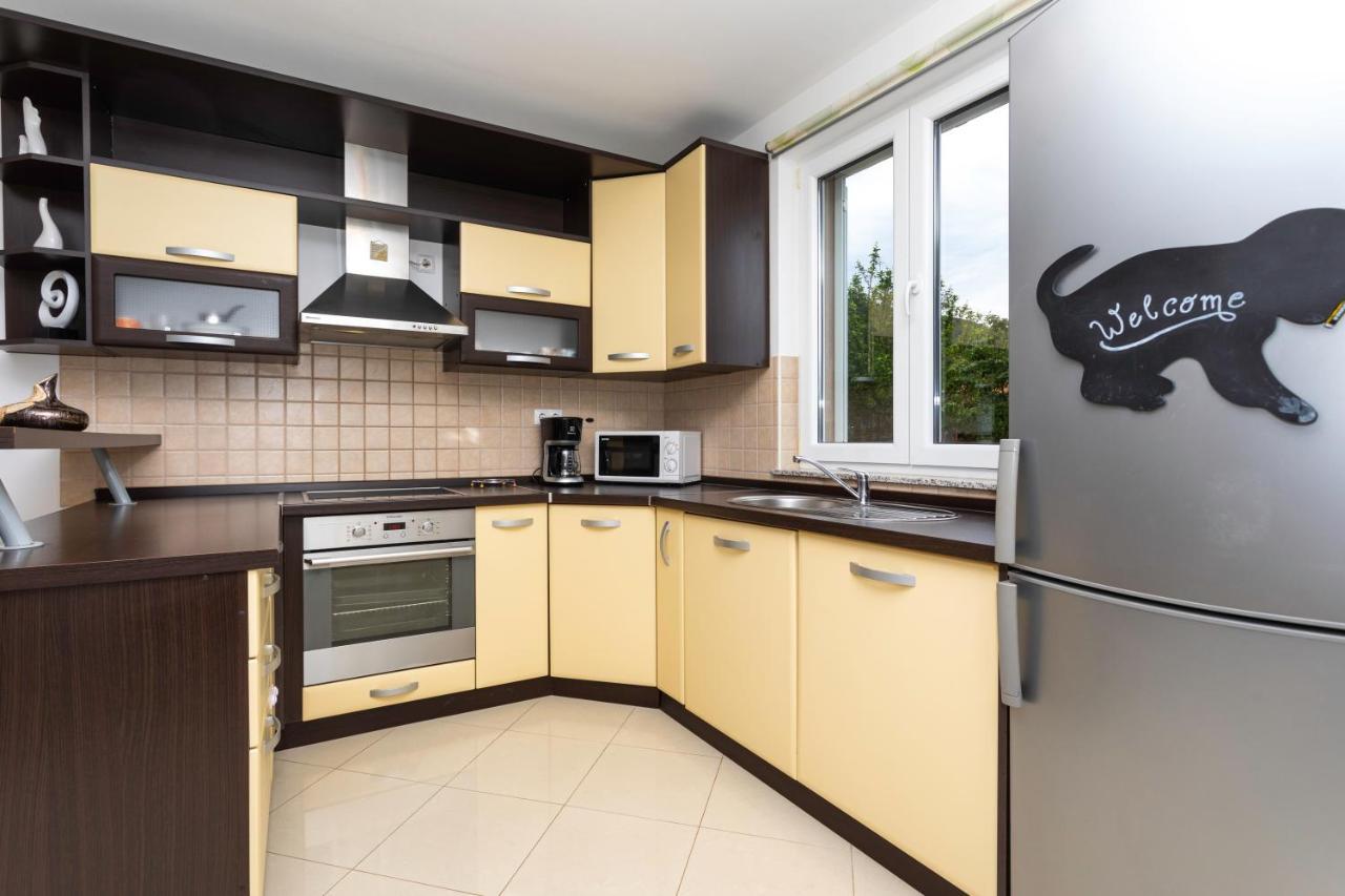 Apartments Mia Baska  Luaran gambar