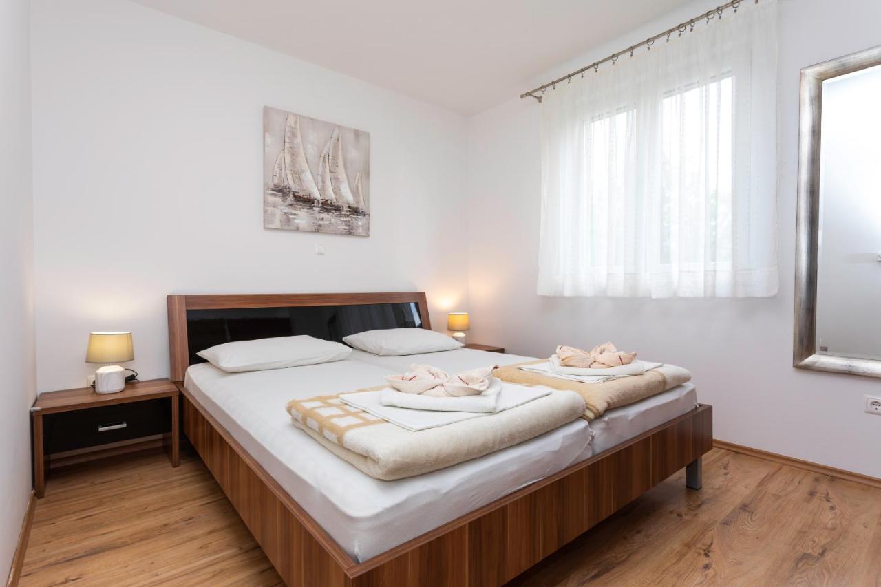 Apartments Mia Baska  Luaran gambar